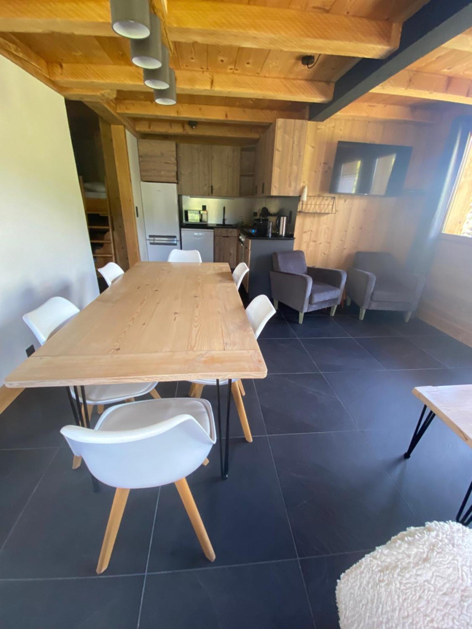 Aparthotel La Ferme des Georgières Notre-Dame-de-Bellecombe Esterno foto